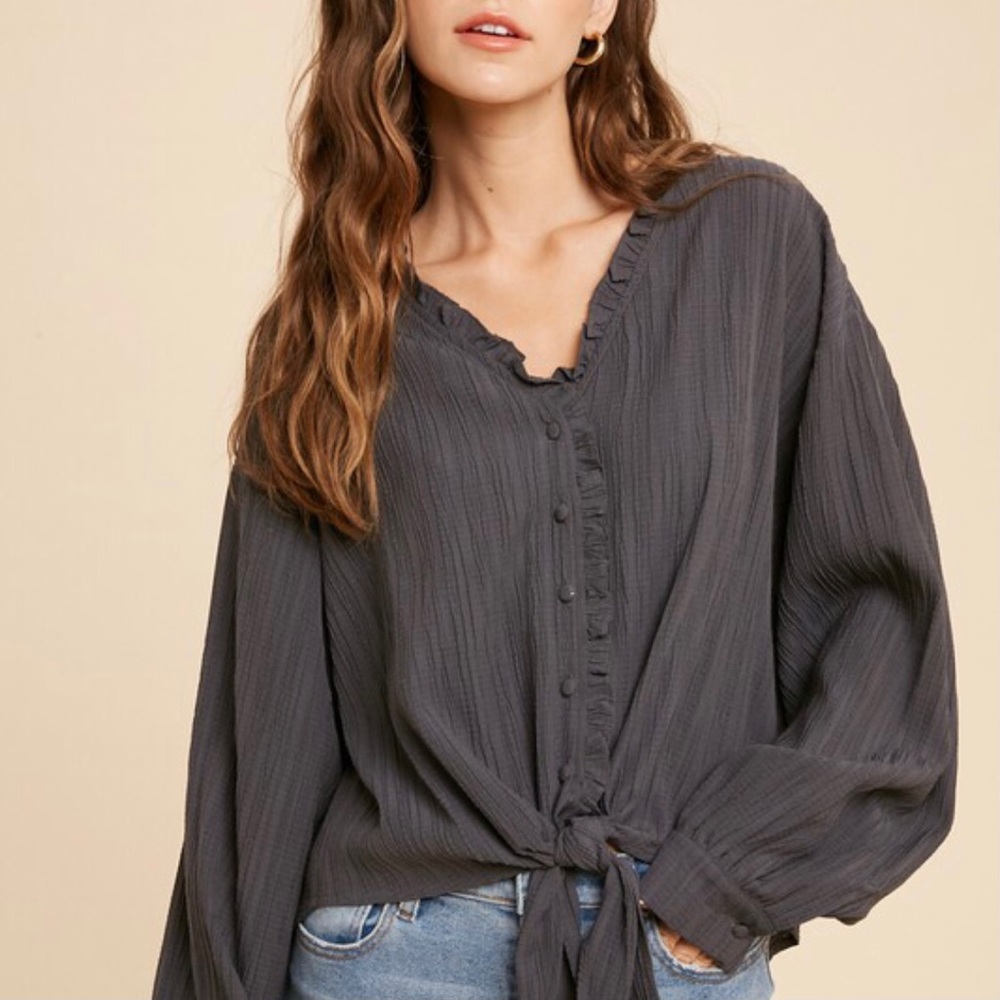 🛑 ONE LEFT🛑 FINAL SALE 🛑NWT! Wishlist !ruffled gauze blouse with tie waist! - Picture 2 of 5